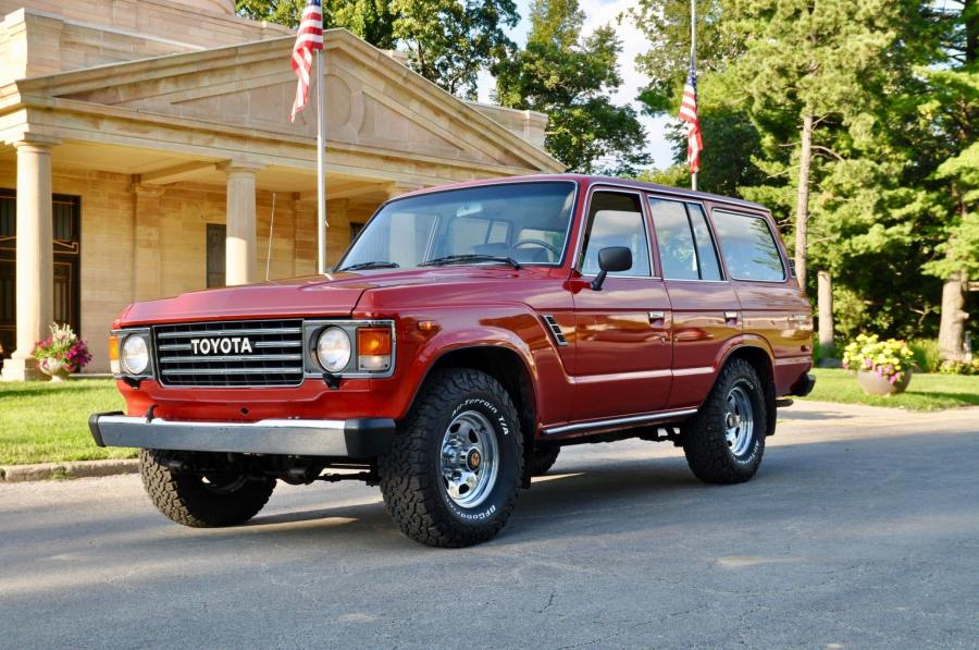  Toyota Land Cruiser 60 (FJ60) 1984 года  (NA) (фото 8 из 251)